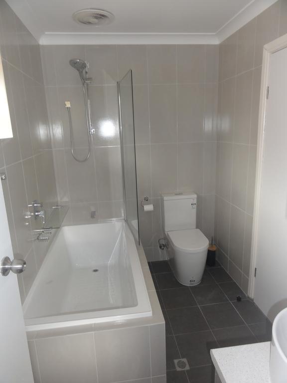 Prime Location & Spacious Adelaide Eksteriør bilde