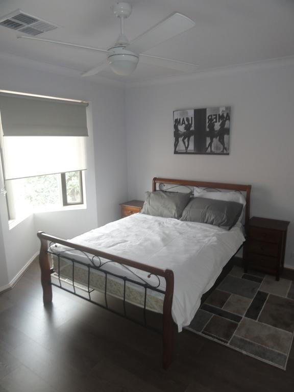Prime Location & Spacious Adelaide Eksteriør bilde